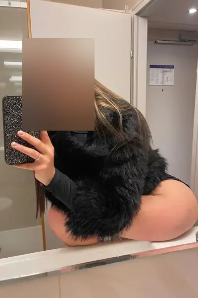 Neha Singh — Female Escorts in Balaghat, photo