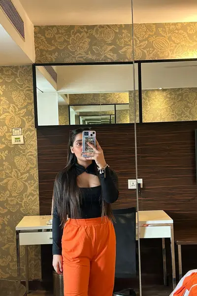 Ritasharma - trusted genuine companionship Call Girls in Sector 18 Noida? Escorts 24/7