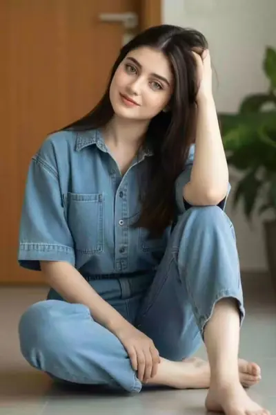 Ritasharma - Most Find Call Girls in Rajender Nagar- Delhi Escorts In All Over Delhi