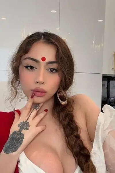Natasha - Call Girls in Gtb Nagar ॐꦿ ॐꦿ Escorts Service Delhi