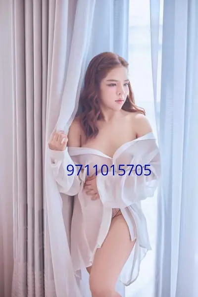 Diya - Call~ Girls In~Defence Colony꧁⭐95°996138~76⭐ ꧂Delhi Call Girls