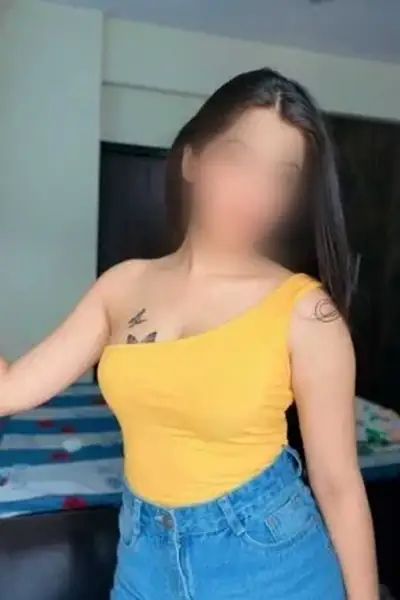 Anchal - Low-Cost Call Girls in Noida Sector 62 (Noida) ???? ∳ 9654➥72-6276☜]