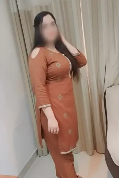 Riya - Call Girls in Hauz Rani ॐꦿ ॐꦿ Escorts Service Delhi